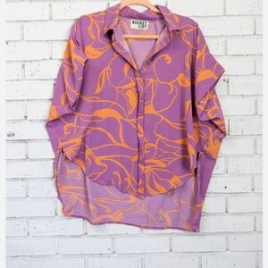 Bucket List abstract button down blouse. Women's large